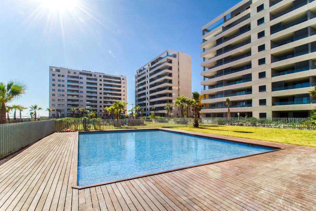 Espanatour Meruyert Torrevieja Luaran gambar